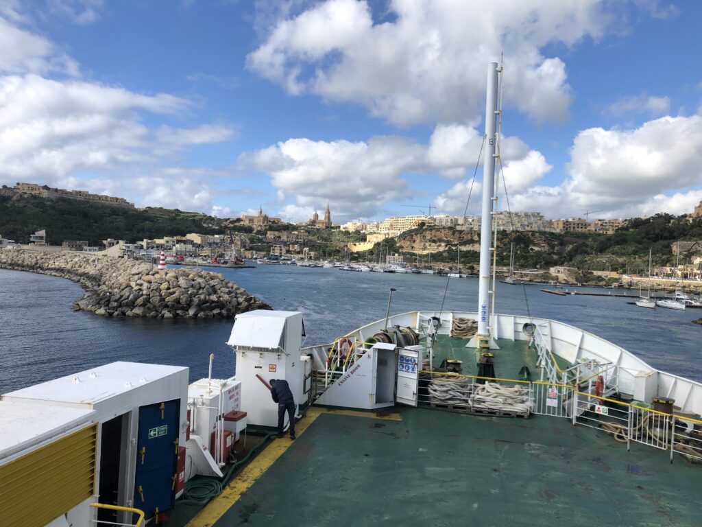 Prom z Malty na Gozo